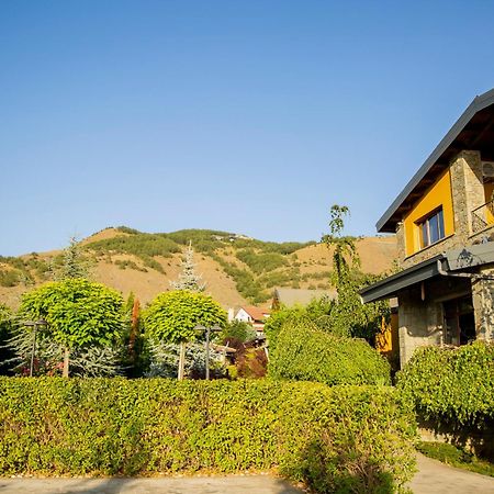 Casa Gace Hotel Korce Exterior foto