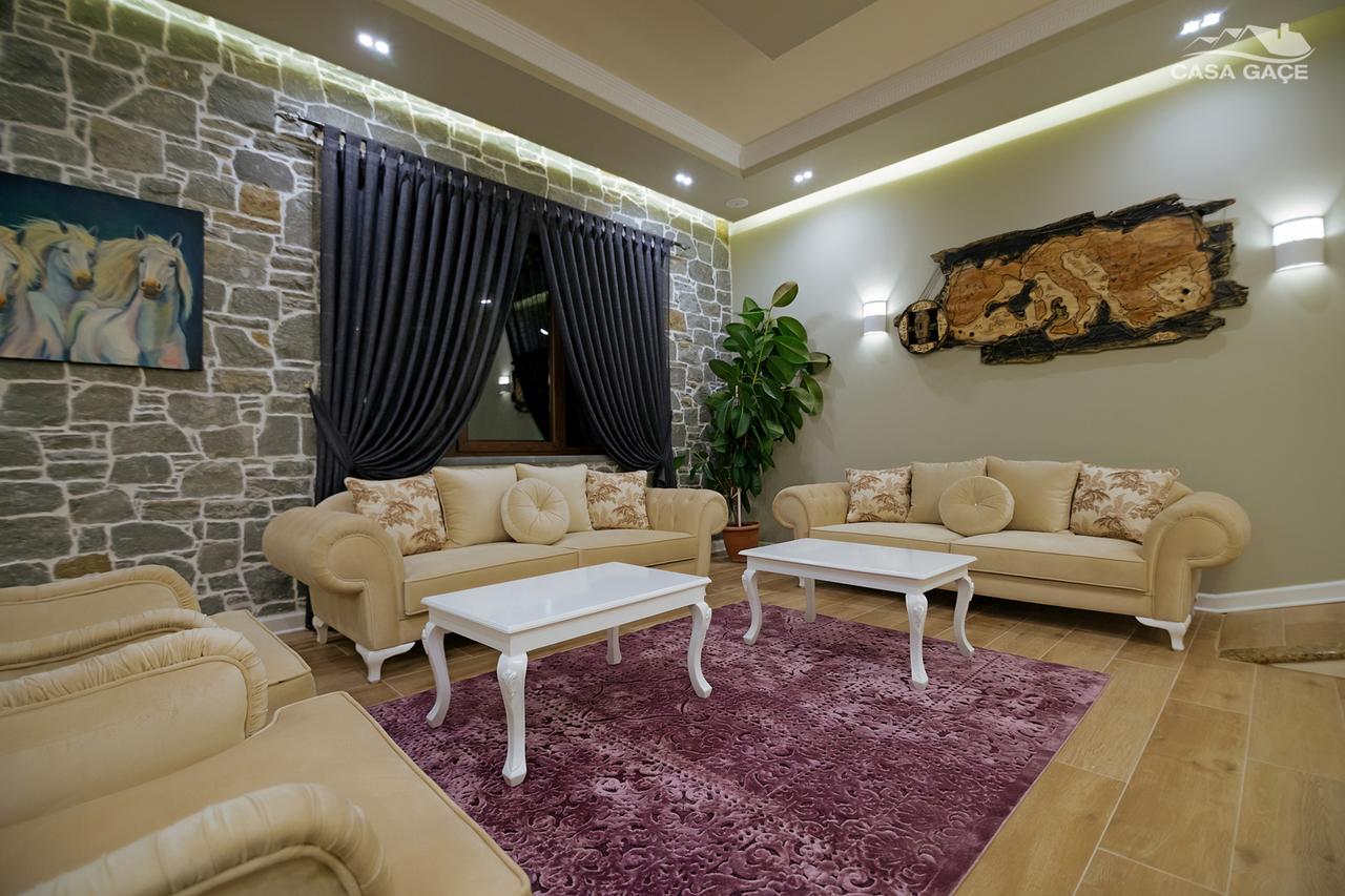Casa Gace Hotel Korce Exterior foto